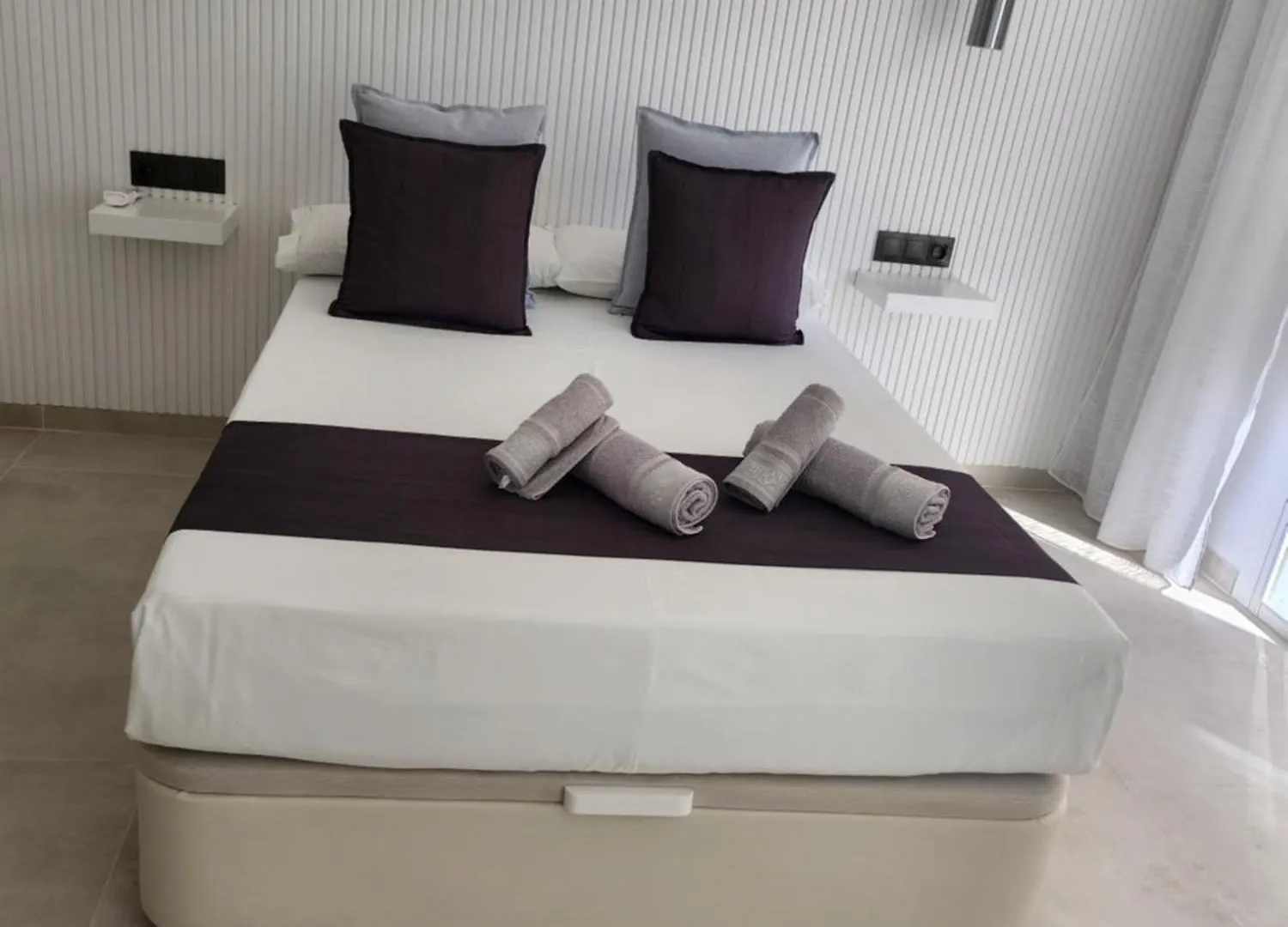 Apartamentos San Antonio Torremolinos Spain